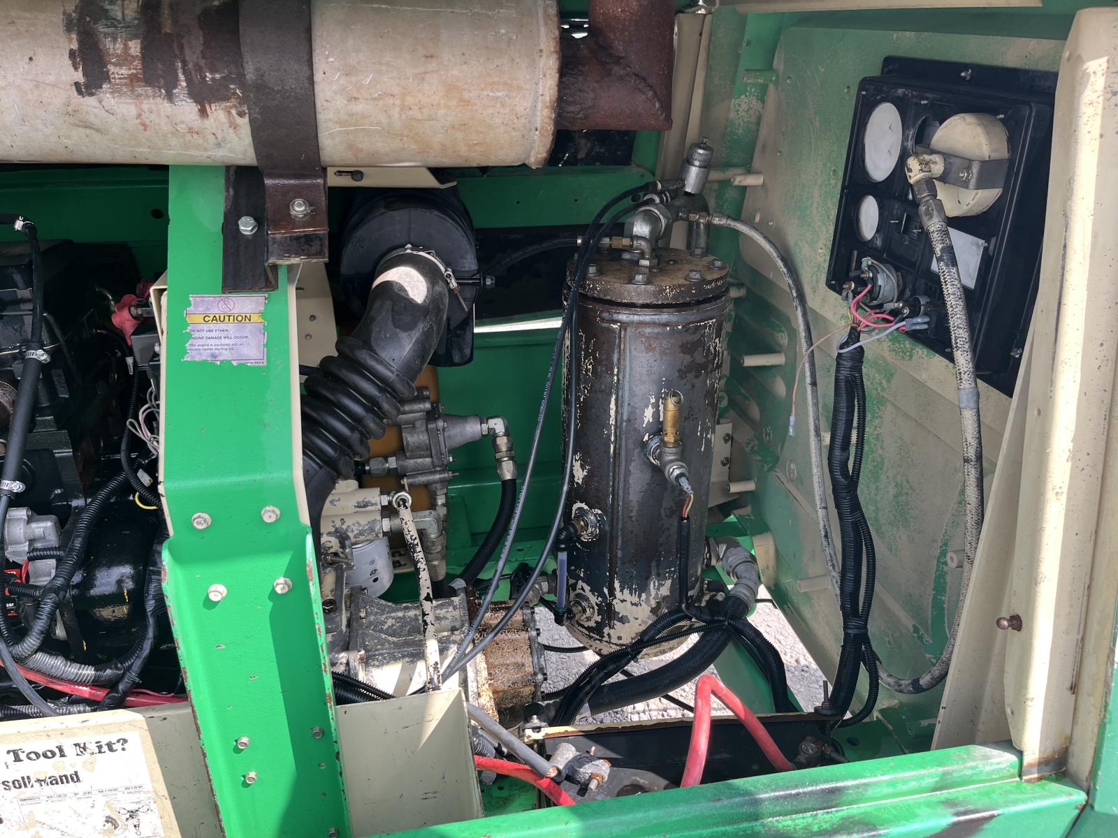 ./imagenes/INVOICE/2019/14158/COMPRESOR INGERSOLL RAND P185WIR (15).JPG